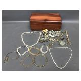 Vtg Lane Salesman Sample Box & Costume Jewelry