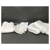 Vtg Table And Hand Cloth Linens