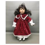 Vtg Avon Cecelia Victorian Skater Doll 17in ..