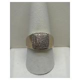 10k Gold Menï¿½s Ring with Diamonds