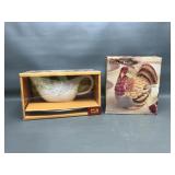 Vtg Turkey Gravy Boat & More