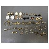 Vtg Gold Tone Napier, Monet & More Clip & Screw
