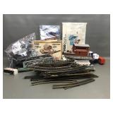 Vtg Ho Scale Tyco Model Trains