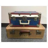 Vtg American Made Patriotic Hard Suitcase & Art