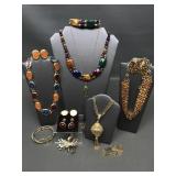 Vtg Jewel Tone Gold Costume Jewelry