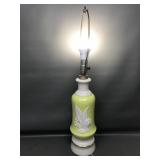 Vtg Aladdin Alacite Chartreuse Lily Table Lamp