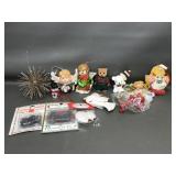 Vtg Holiday Pinecone Basket, Folkart Ornaments &