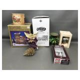 Vtg Jo-ann Porcelain House & More Christmas Decor
