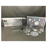 New Threshold Glass Shelf & 7pc Circle Mirror Set