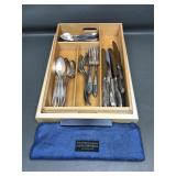 Vtg Wm Rogers Ambassador Flatware W Tray & Storage