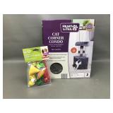 Heart To Tail Cat Corner Condo & Toys