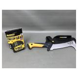 Friskars Serrated Steel Billhook Knife & Dewalt