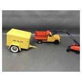 Vintage Structo Kom-pak Pressed Steel Dump Truck