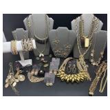 Mostly Modern Paparazzi Costume Jewelry & More!