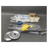 Vtg Erector Engineering Set Pieces