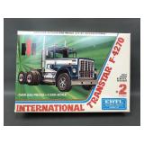 Vtg Ertl Internataional Transtar F-4270 Model Kit