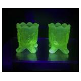 Vtg Uranium Glowing Vaseline Glass Toothpick