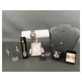 Vtg Avon Enchanting Star Fish Earrings + More