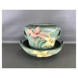 1940's Roseville Pottery Lily Planter W Base