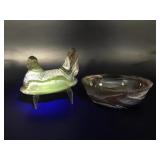 Manganese Glow Vtg Glass Purple Swirl Hen