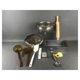Vintage Kitchen Utensils & Decor