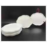 Vtg Indiana Milk Glass Coloy Luncheon Snack Plates
