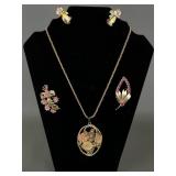 Vtg Gold Tone Harvest Necklace, Enamel Clip On