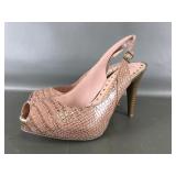 Libby Edelman Nude Size 8 Open Toe Pumps