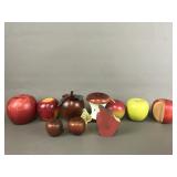 Vtg Wooden Apple Figurines, Mini Tea Set Apple &