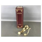 Joan Rivers Classics Jewelry Book, Bracelet &