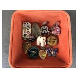 Costume Jewelry Pendants & Charms