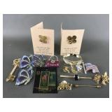Vtg & Modern Costume Jewelry Brooch Pins