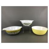 Vintage Pyrex Mixing Bowls