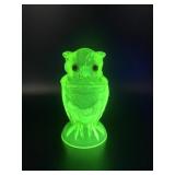 Vtg Uranium Vaseline Glass Owl Jar