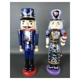 Vtg Unbranded Nutcracker Queen & Solider
