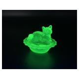 Vaseline Glowing Uranium Mini Cat On Nest