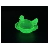 Vaseline Glowing Uranium Mini Hen On Nest