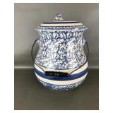 Vtg Blue & White Spongeware Lidded Bean Pot