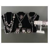 Pretty In Pink Paparazzi Costume Jewelry