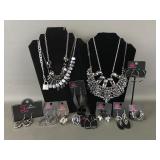 Gunmetel Tones Paparazzi Costume Jewelry