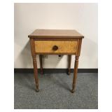 Antique American Sheraton-style Single-drawer