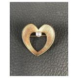 Vintage 14k Gold Mini Heart Brooch Pin