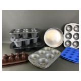 Round Wilton Cake Pans, Pop Overs & Silicone Sheet