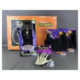 Hip Swinging Skeleton, Grinning Pumpkin Rope
