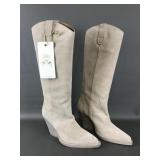Catarina Martins Size 38 White Suede Ladies Boots