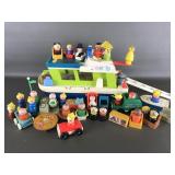 Vintage Fisher Price Little People Houseboat &