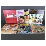 Vtg Havin Fun With Ernie & Bert, Annie & More
