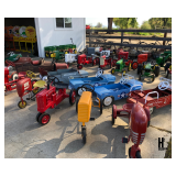 Estate Sale: Vintage Treasures for Pickers & Collectors
