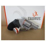 Taurus 357 mag magnum M605 stainless UNFIRED