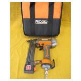 Ridgid 1-1/2' Finish Stapler Gun R150FSF Like New